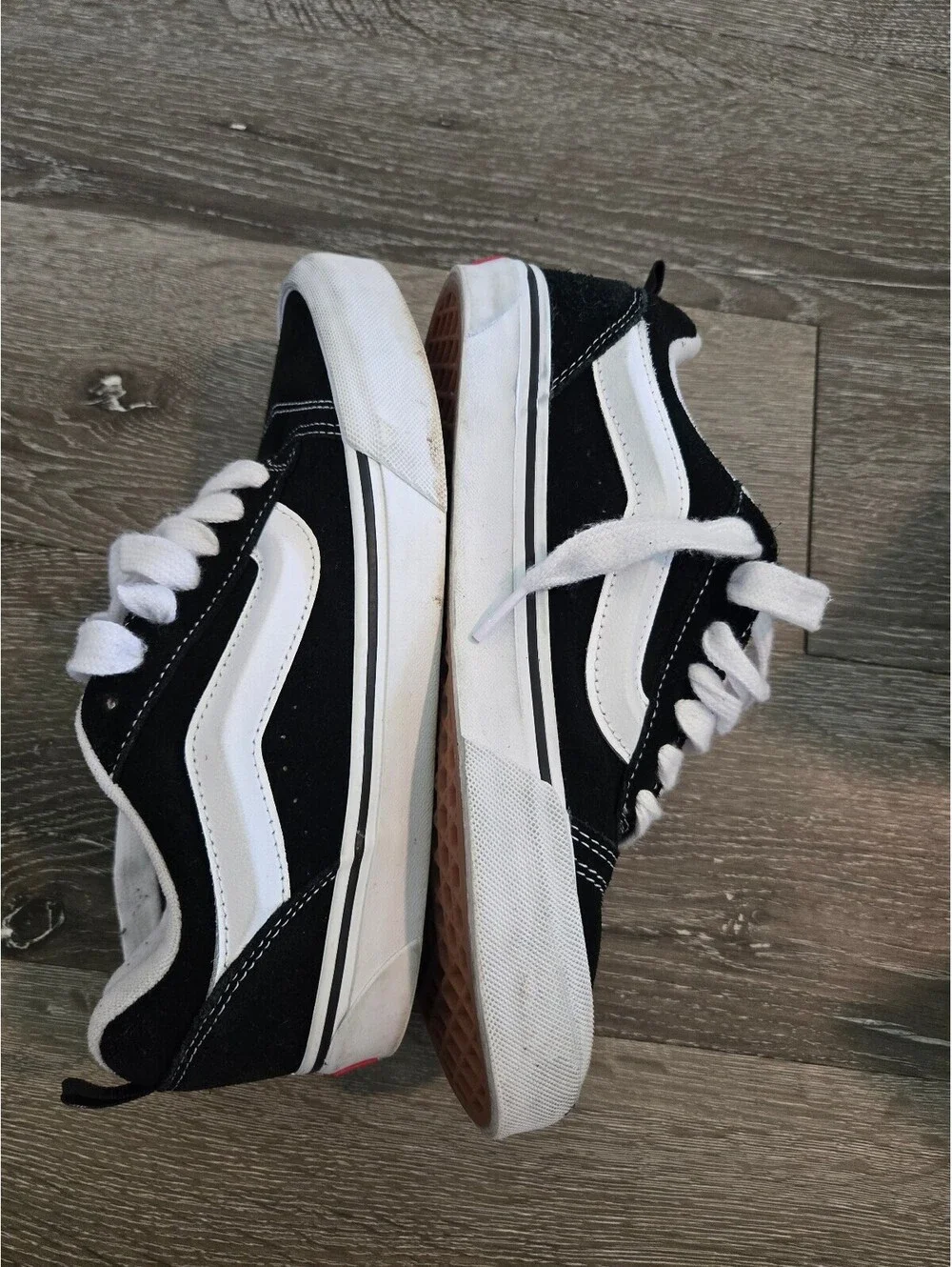 Vans Knu Skool Black White Suede Men's 8 Women's 9.5 Skate Shoes